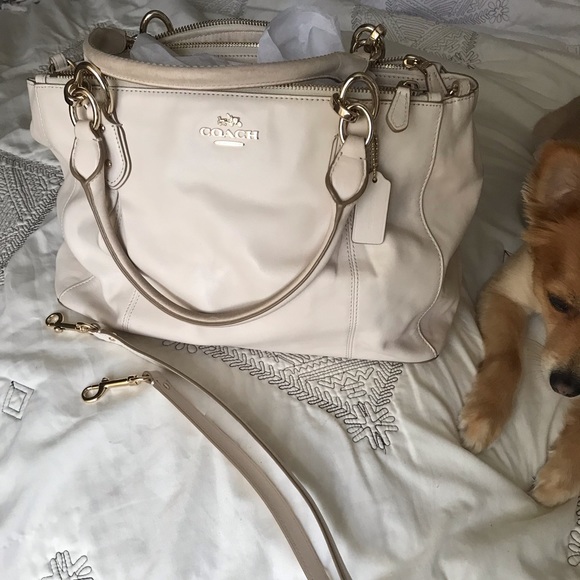 Coach Purse - Picture 4 of 8